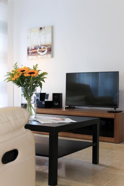 Rafael Kaiser - Paros Apartment - Contactless 24H Check-In Vídeň Pokoj fotografie