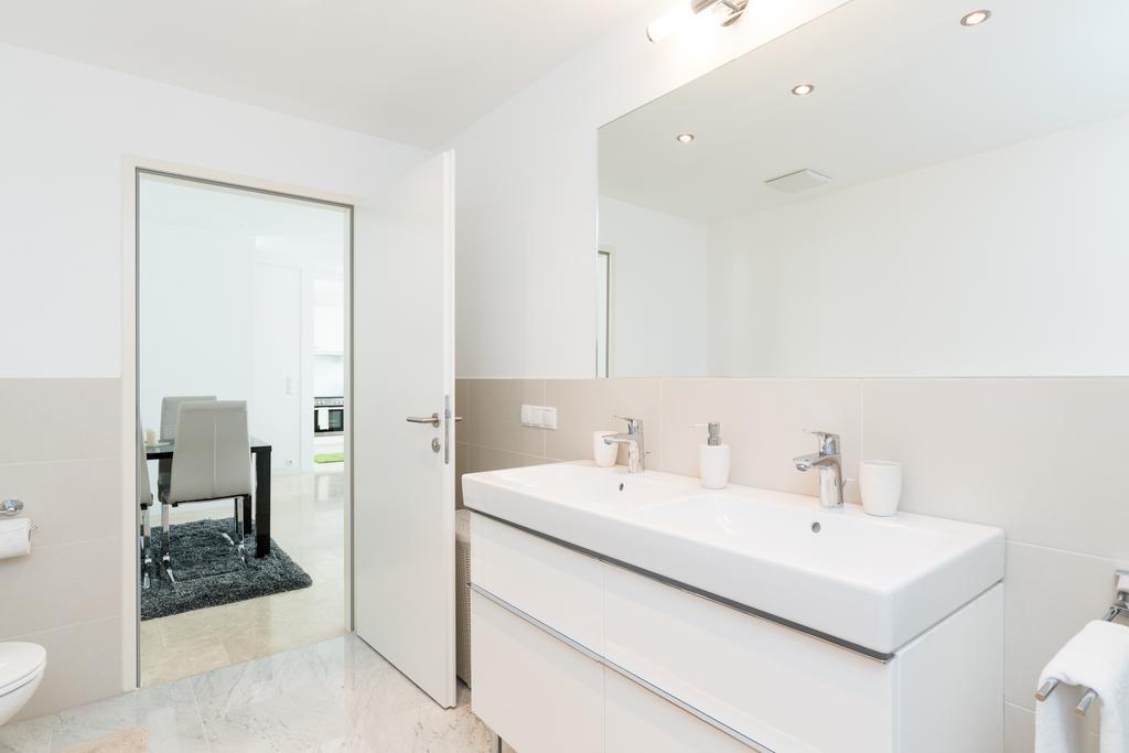 Rafael Kaiser - Paros Apartment - Contactless 24H Check-In Vídeň Pokoj fotografie